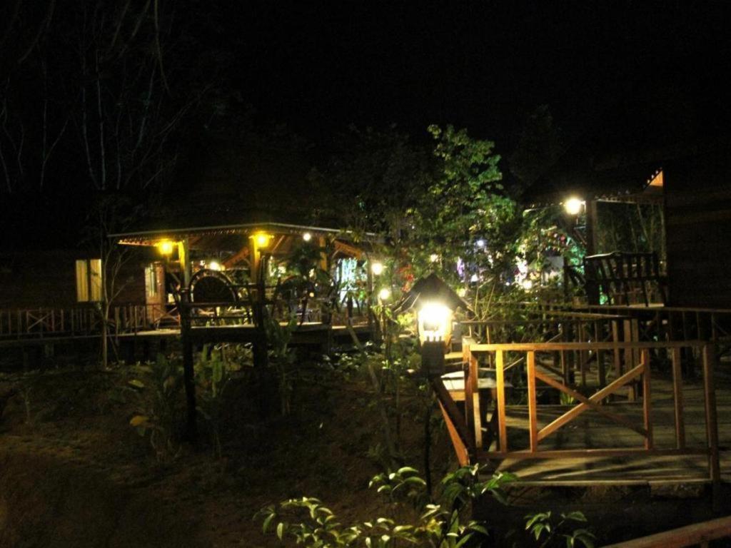 Burilamplai Resort Thung Yai Esterno foto