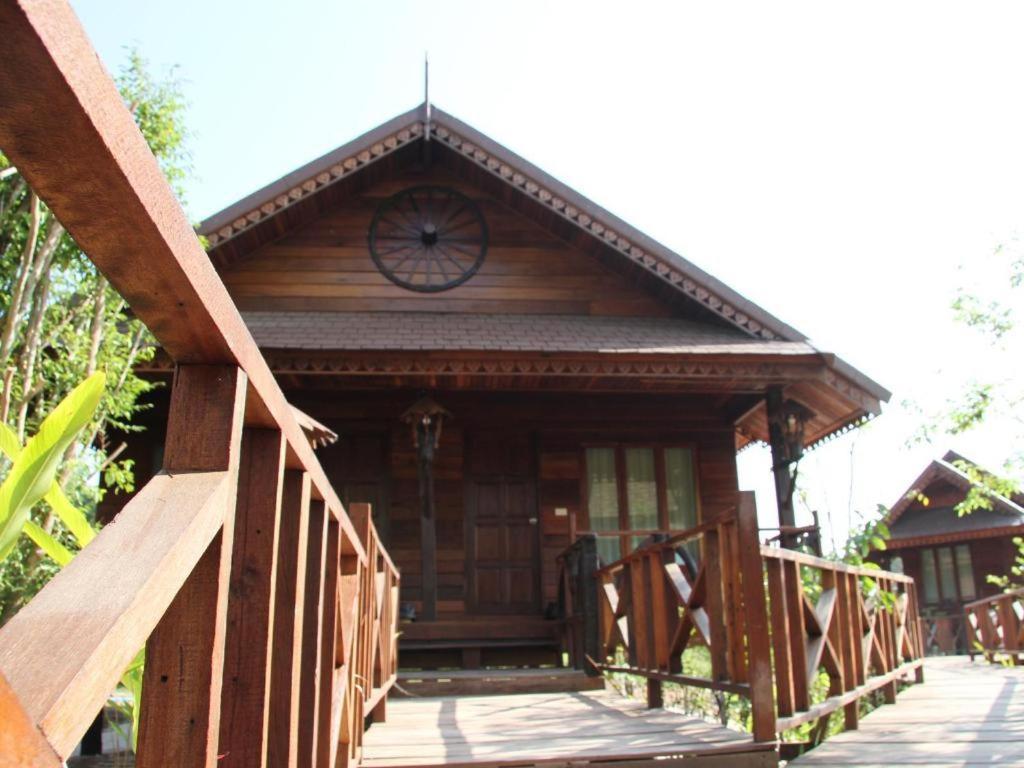Burilamplai Resort Thung Yai Esterno foto