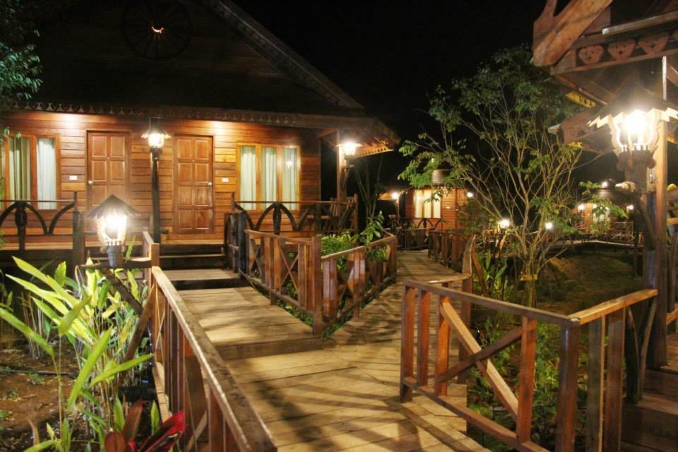 Burilamplai Resort Thung Yai Camera foto