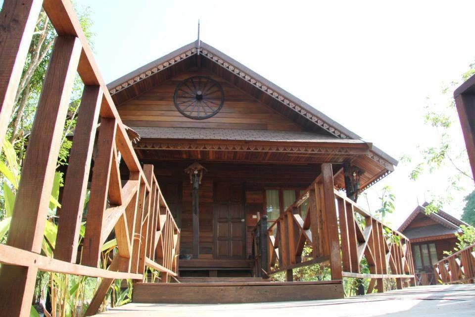 Burilamplai Resort Thung Yai Camera foto